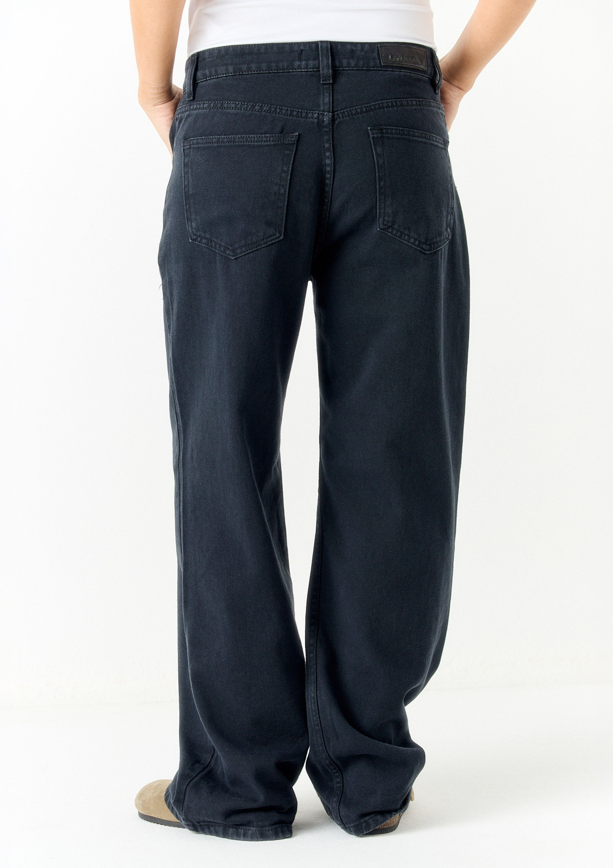 110032831-03999 - PANTALÓN BAGGY